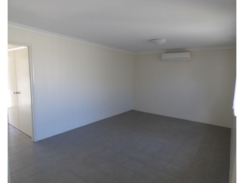 10/20 Gladstone Road, Armadale WA 6112