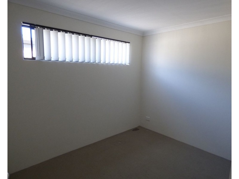 10/20 Gladstone Road, Armadale WA 6112