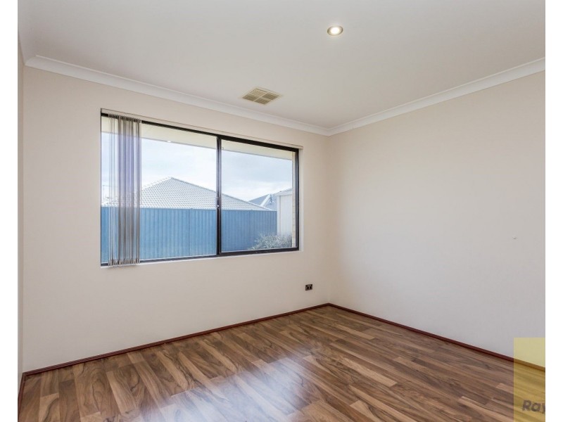 62 Portwine Avenue, Byford WA 6122