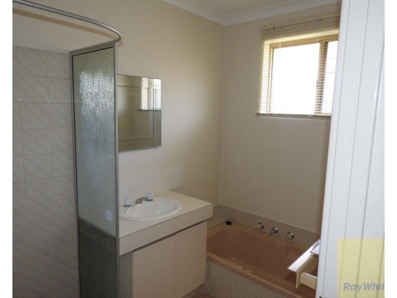 8/76 Owtram Road, Armadale WA 6112