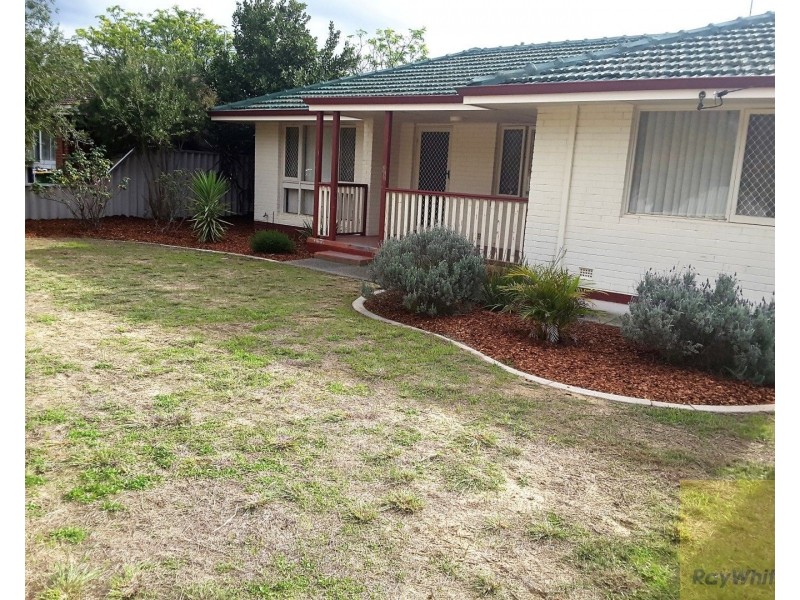 13 Blantyre Way, Kelmscott WA 6111