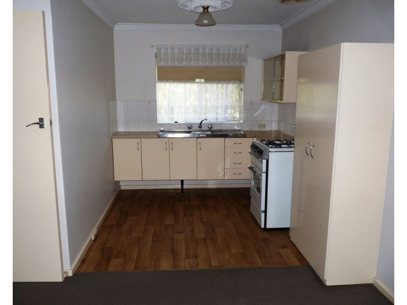 9/6 Astley Street, Gosnells WA 6110