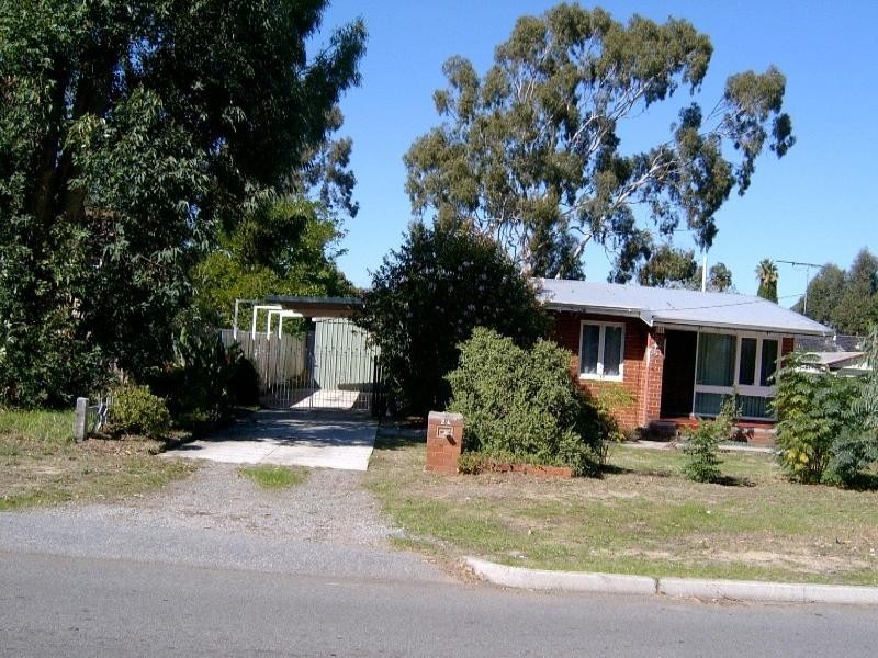 24 Neilson Avenue, Armadale WA 6112