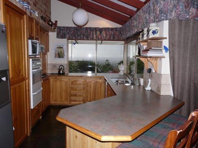 67 Carawatha Avenue, Mount Nasura WA 6112