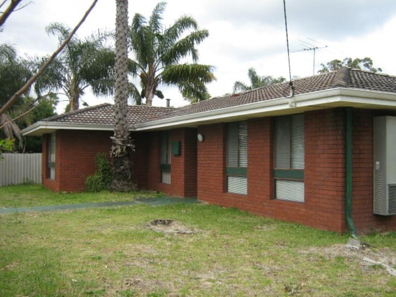 78 Gribble Avenue, Armadale WA 6112