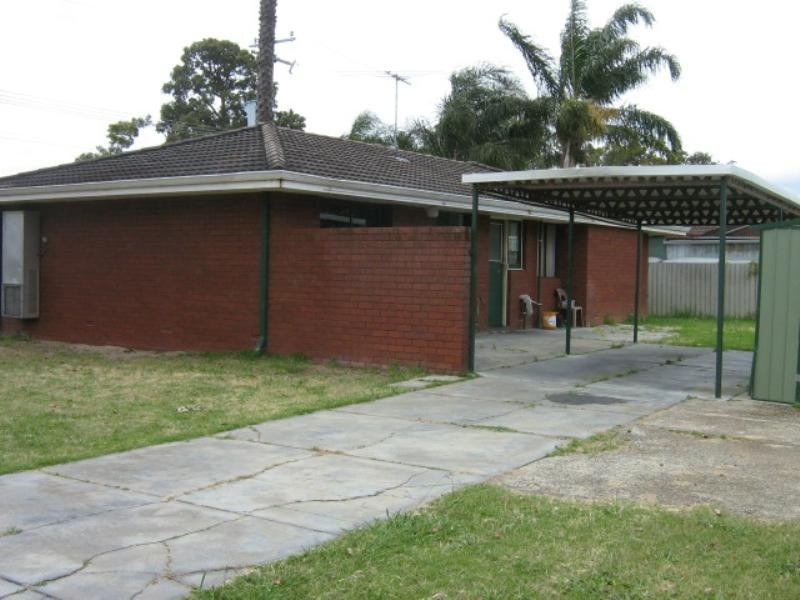 78 Gribble Avenue, Armadale WA 6112