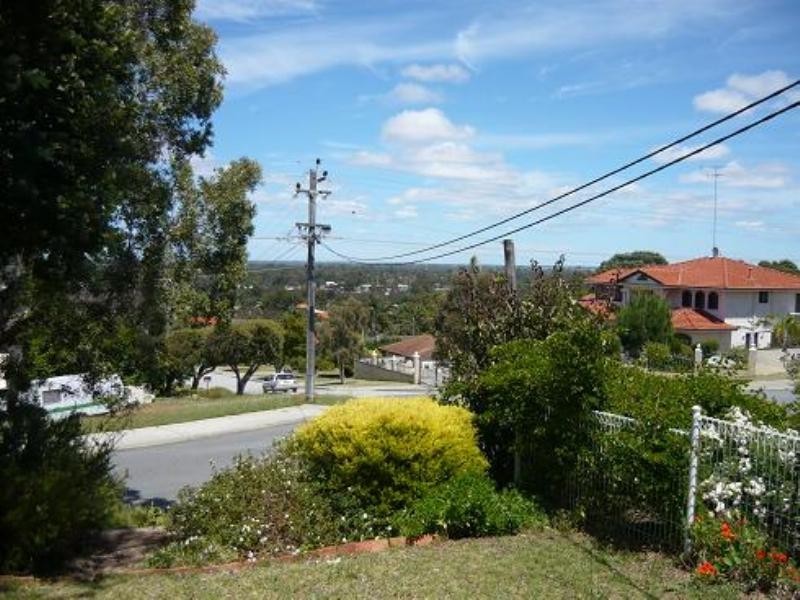 45B Merilee Terrace, Kelmscott WA 6111