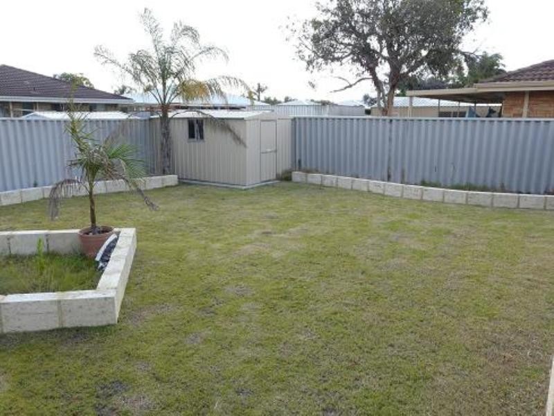 62 Strawberry Drive, Seville Grove WA 6112