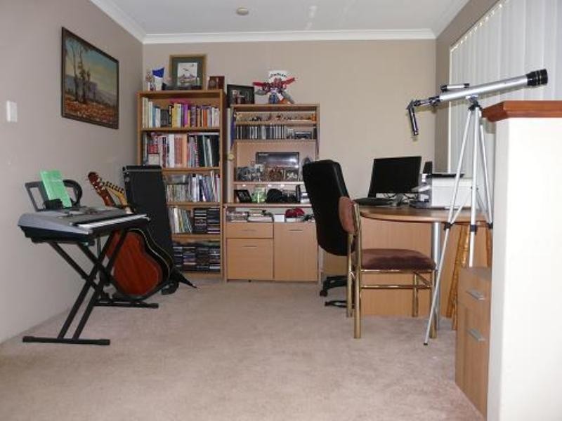 62 Strawberry Drive, Seville Grove WA 6112