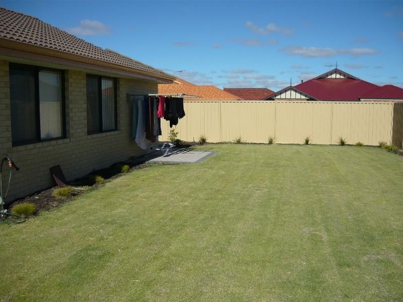 36 Pomera Drive, Byford WA 6122