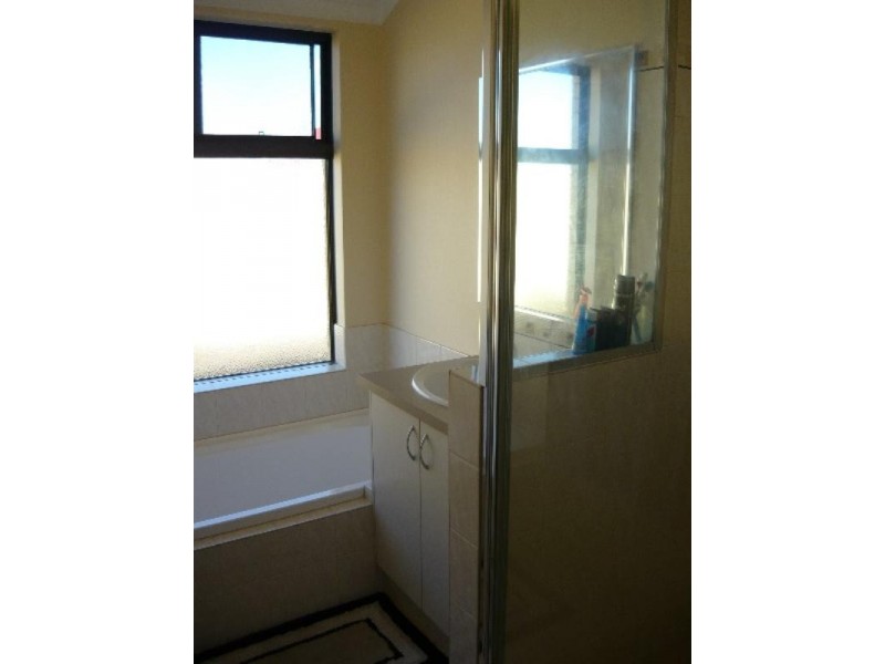 36 Pomera Drive, Byford WA 6122