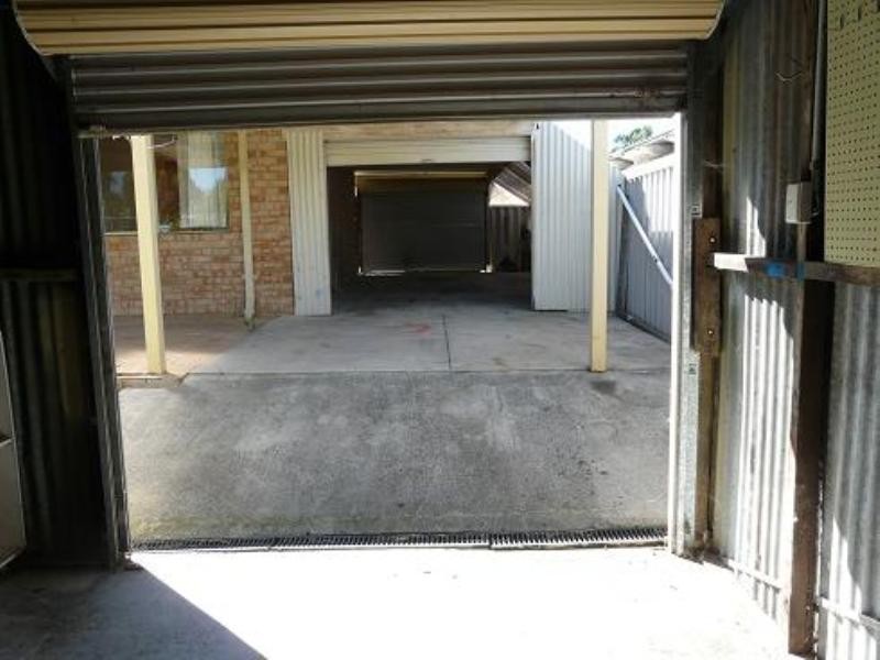 7 Emperor Close, Seville Grove WA 6112