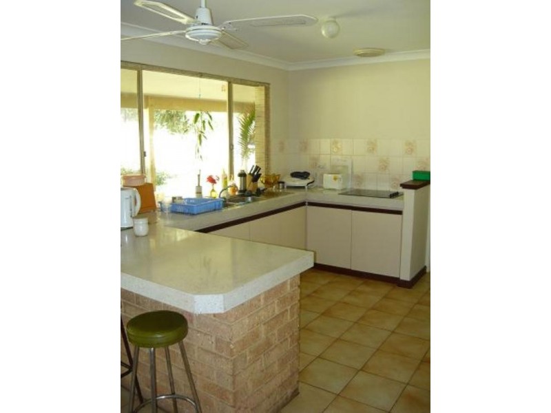 44 Springfield Road, Bedfordale WA 6112