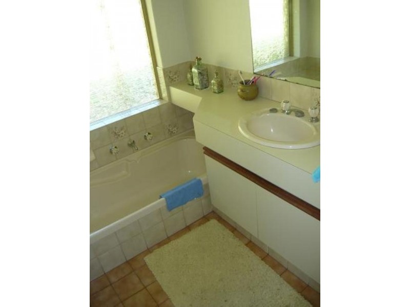 44 Springfield Road, Bedfordale WA 6112