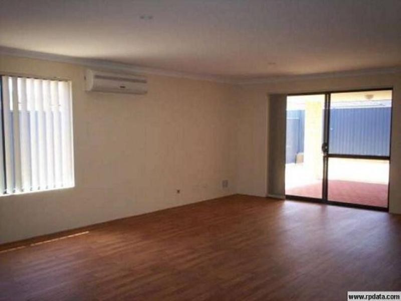 29 Portwine Avenue, Byford WA 6122