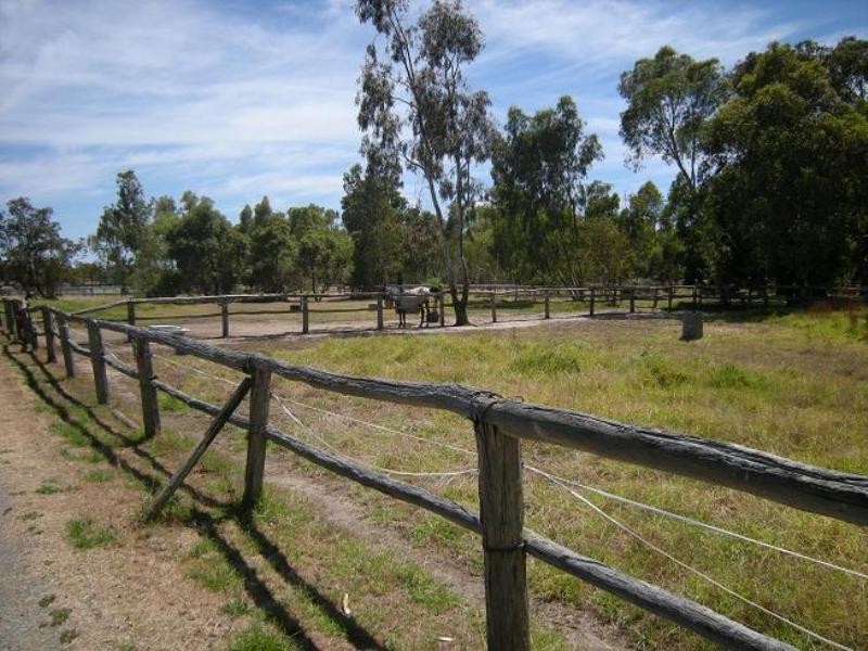 140 Abernethy Road, Byford WA 6122