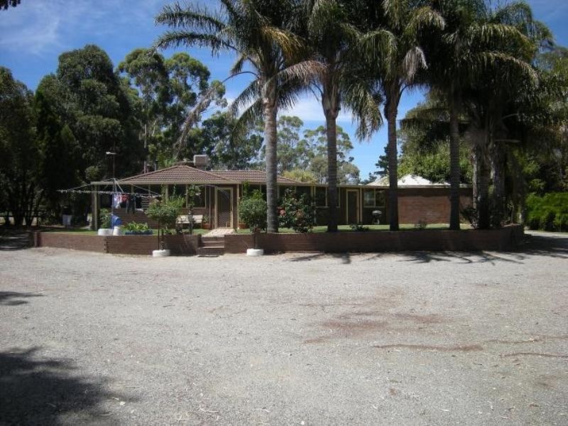 140 Abernethy Road, Byford WA 6122
