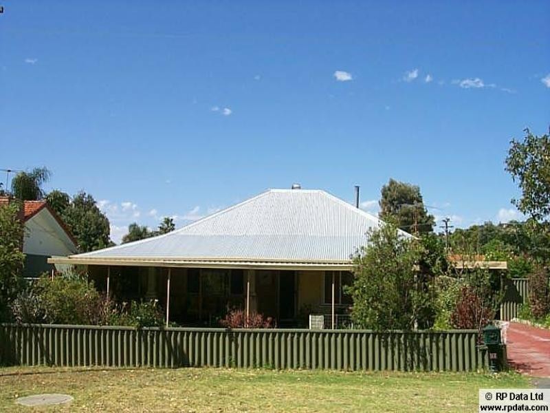 17 Little John Road, Armadale WA 6112