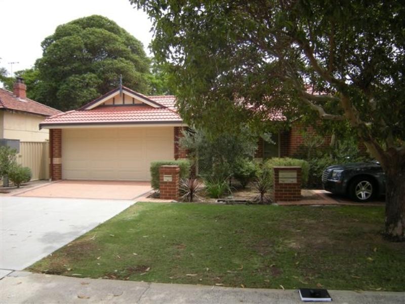 1/17 Bert Street, Gosnells WA 6110