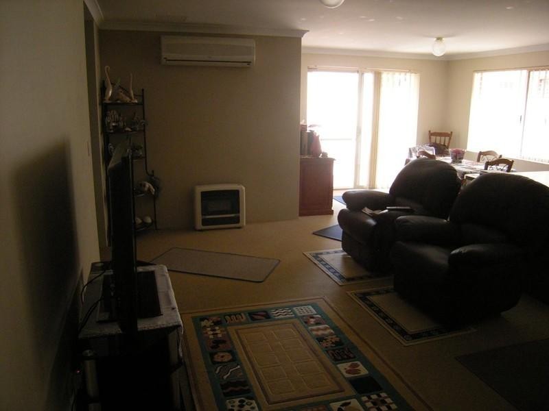 1/17 Bert Street, Gosnells WA 6110