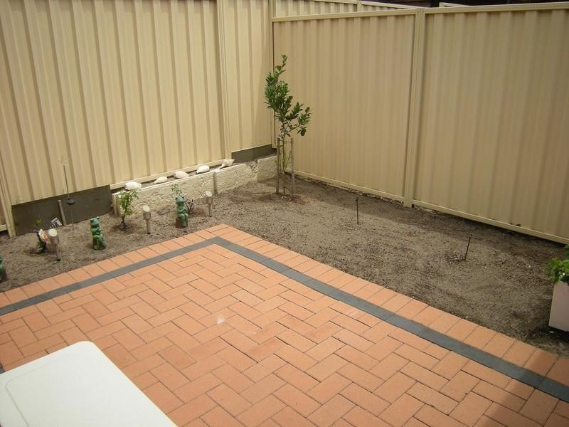 1/17 Bert Street, Gosnells WA 6110