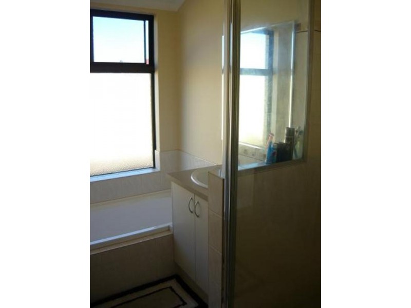 36 Pomera Drive, Byford WA 6122