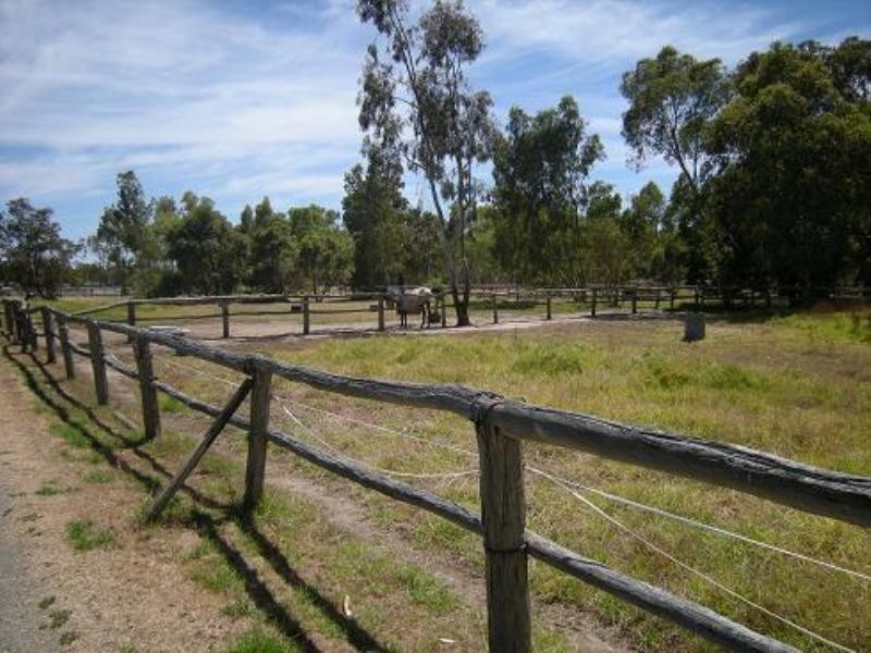 140 Abernethy Road, Byford WA 6122