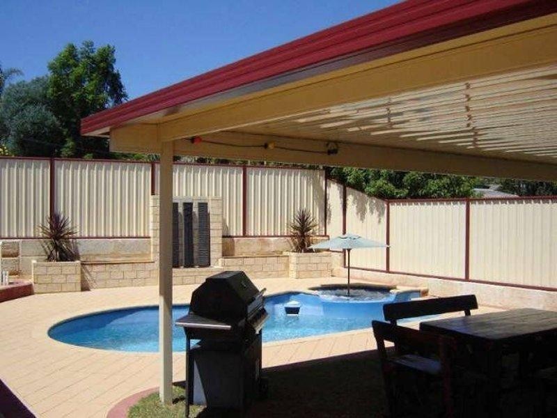 31 Merilee Terrace, Kelmscott WA 6111