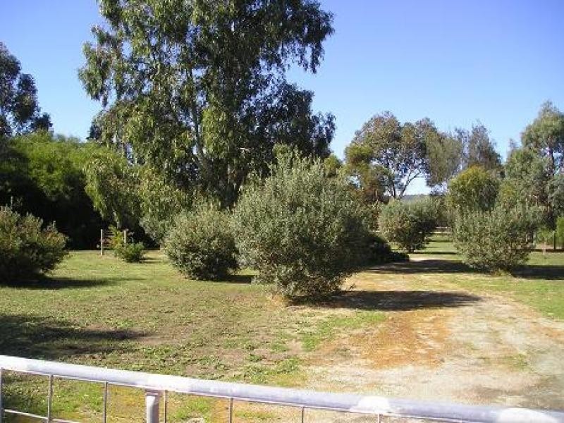 152 Salmon Bark Road, Serpentine WA 6125