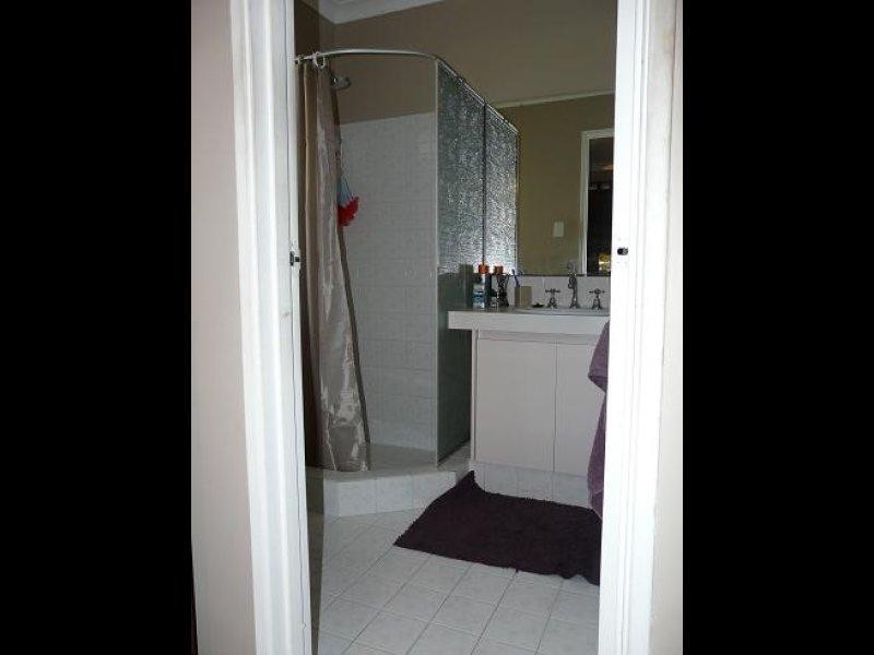 62 Strawberry Drive, Seville Grove WA 6112