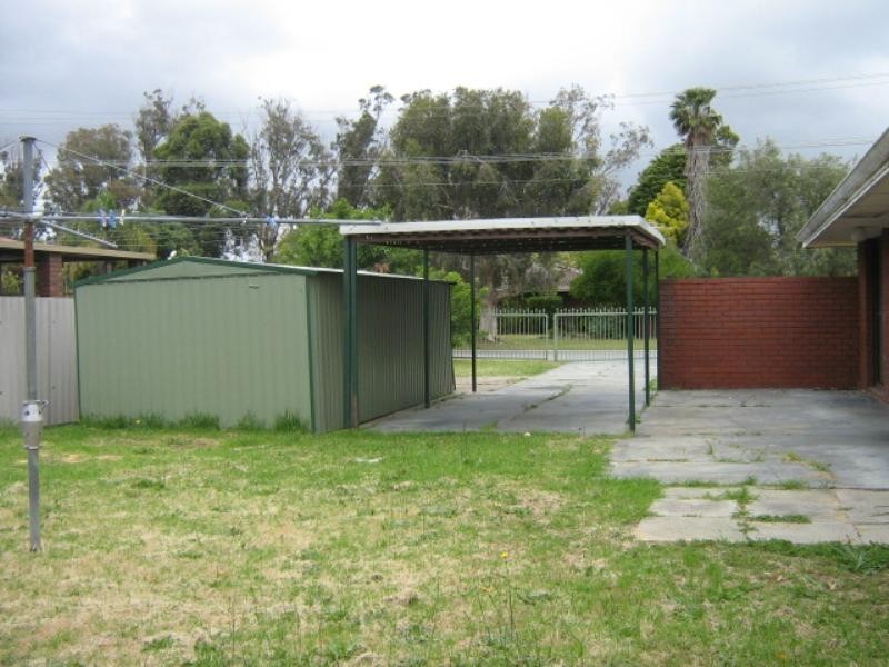 78 Gribble Avenue, Armadale WA 6112