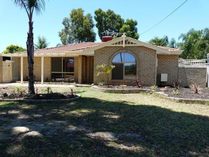 36 Chidzey Drive, Seville Grove WA 6112