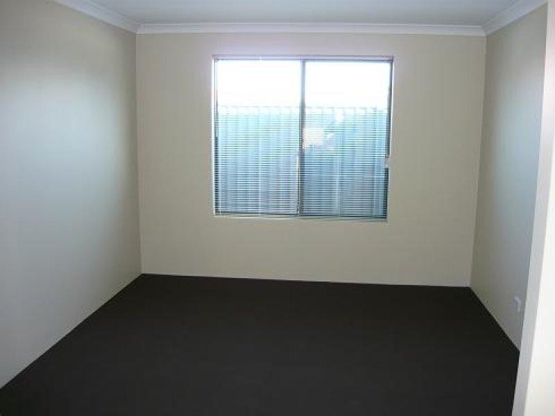 26 Madeira Turn, Byford WA 6122