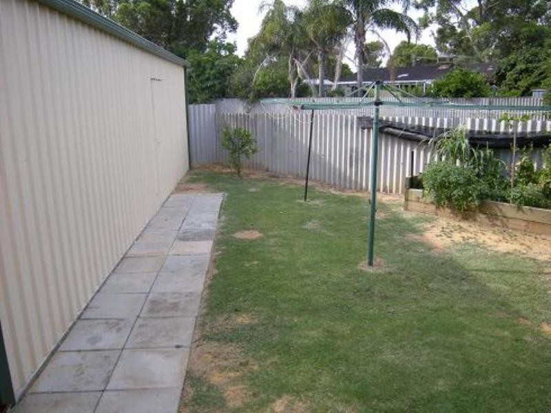 27 Gymea Court, Armadale WA 6112