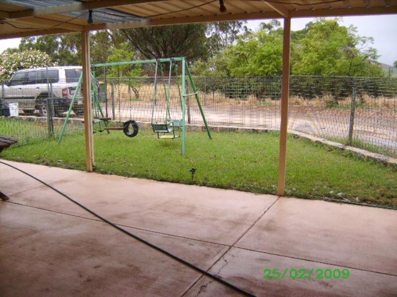 736 Rowley Road, Oakford WA 6121