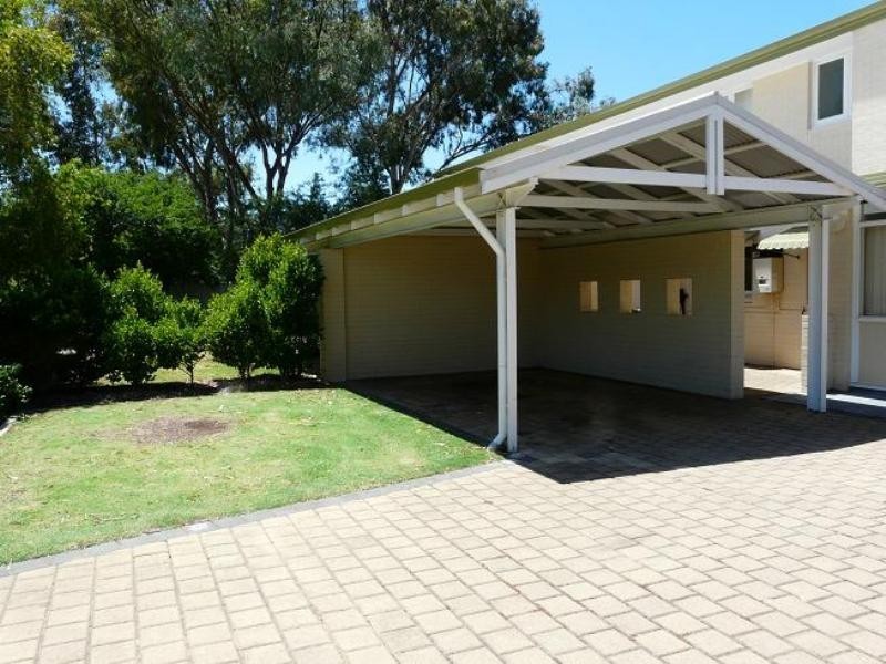 6 Pine Tree Close, Armadale WA 6112