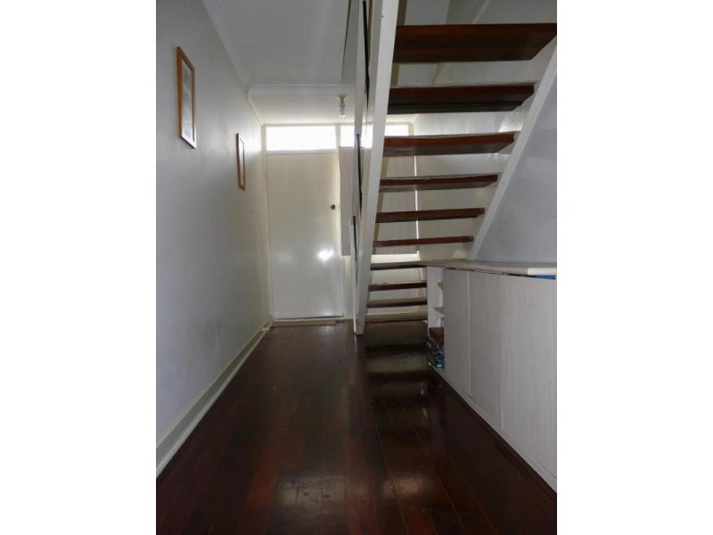 6 Pine Tree Close, Armadale WA 6112