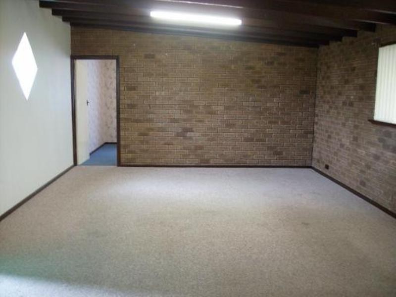 6 Clenham Way, Kelmscott WA 6111