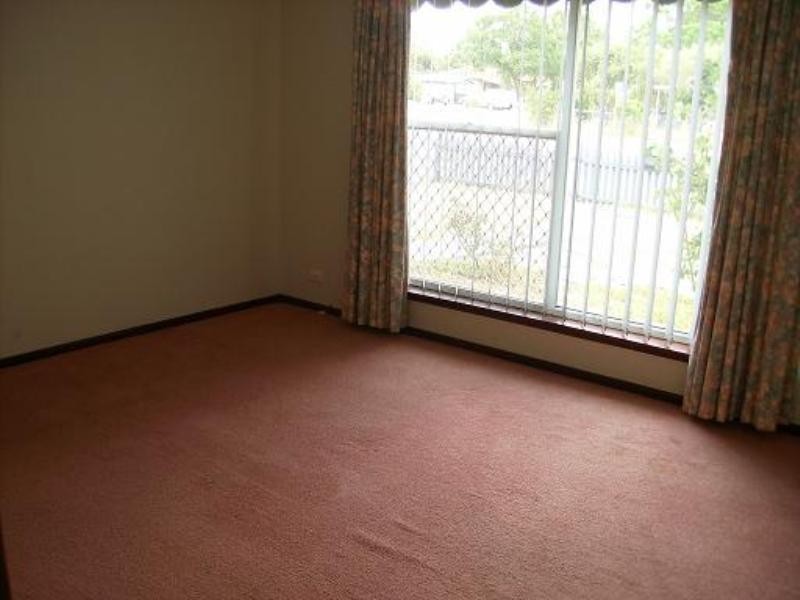 6 Clenham Way, Kelmscott WA 6111