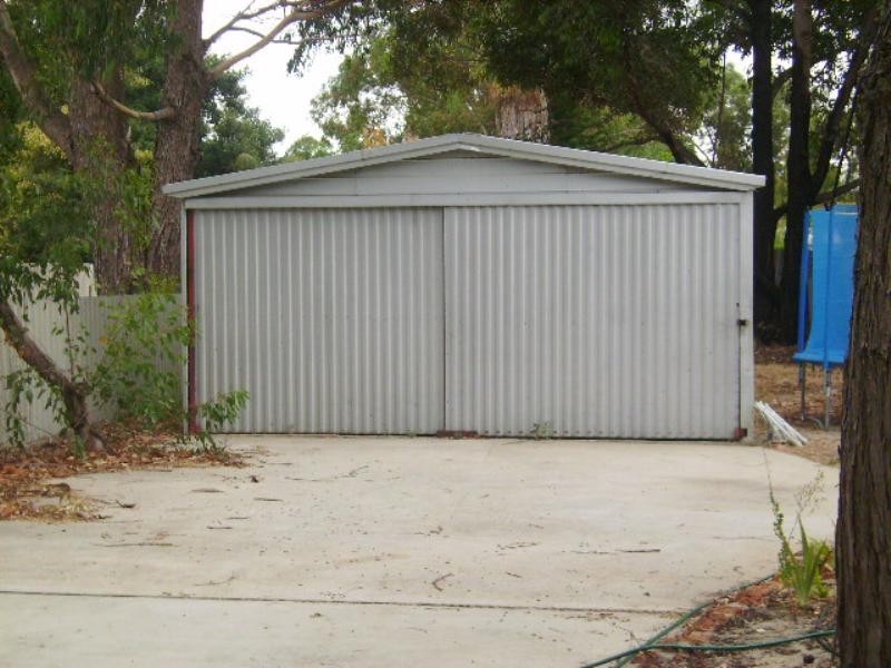 29 Burrowa Street, Armadale WA 6112