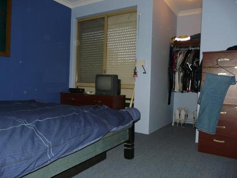 24 Hansen Road, Seville Grove WA 6112