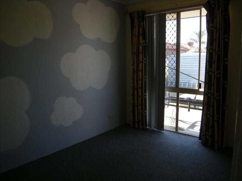 8 Moondyne Court, Seville Grove WA 6112