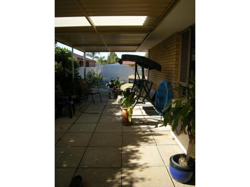 8 Moondyne Court, Seville Grove WA 6112