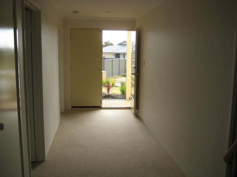 6 Rath Close, Byford WA 6122