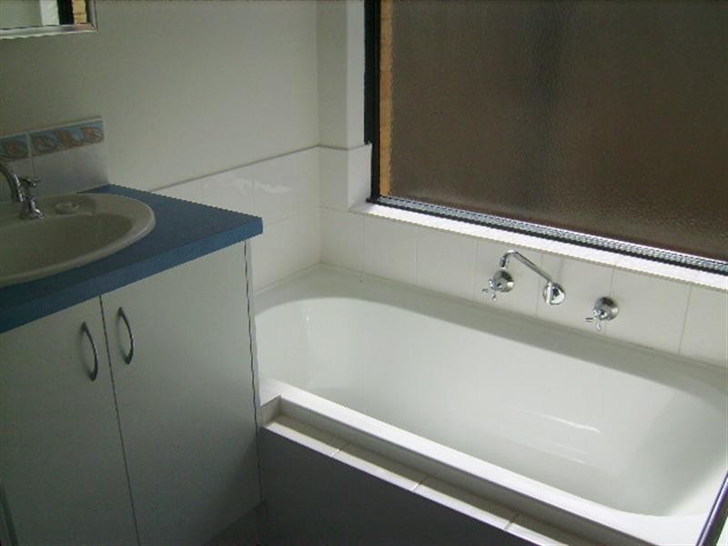 6 Rath Close, Byford WA 6122