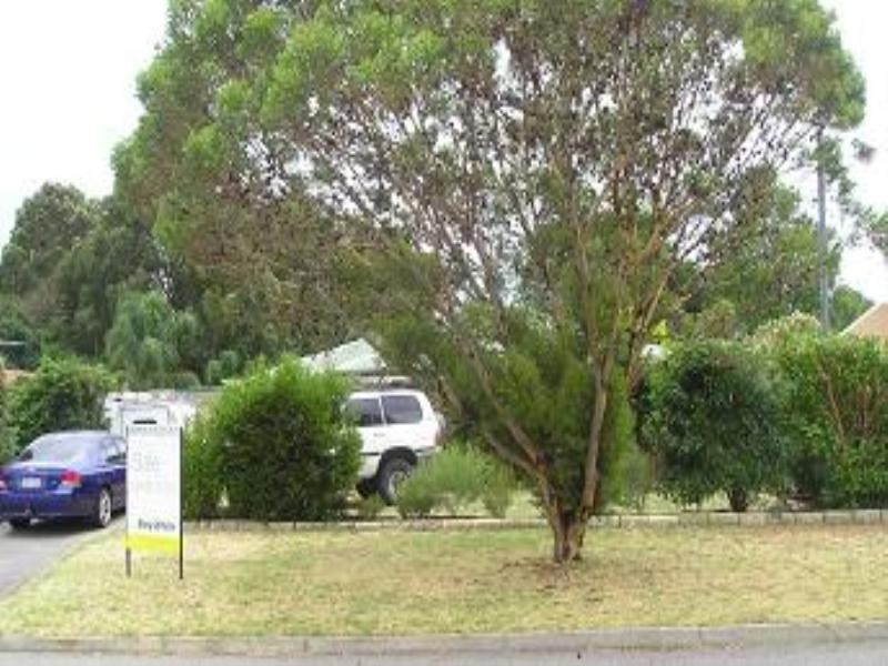 33 Sexty Street, Armadale WA 6112