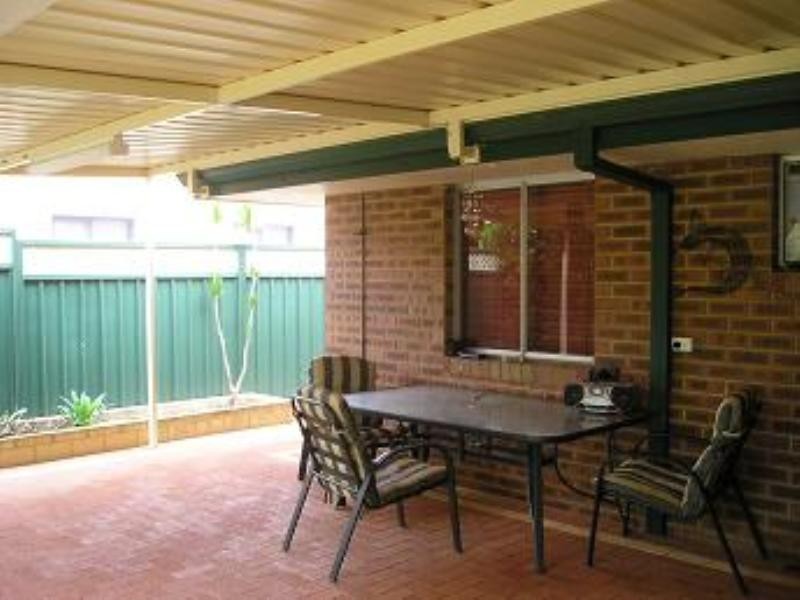 33 Sexty Street, Armadale WA 6112