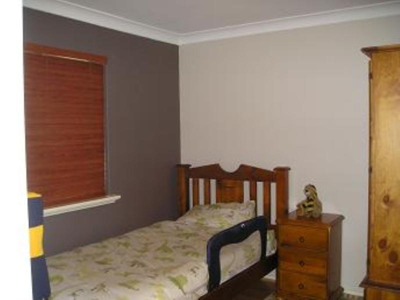 33 Sexty Street, Armadale WA 6112