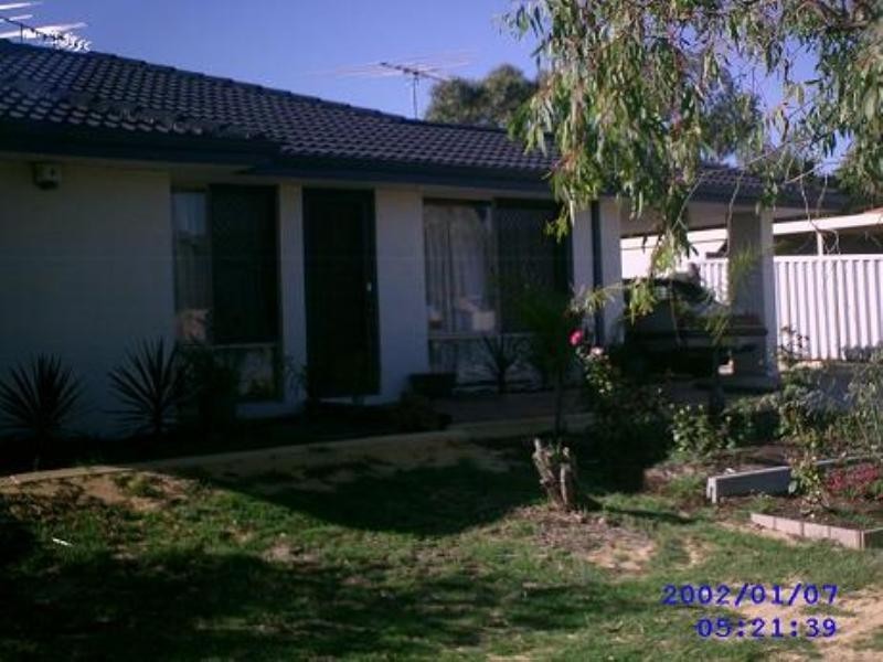 43 Farmer Avenue, Brookdale WA 6112