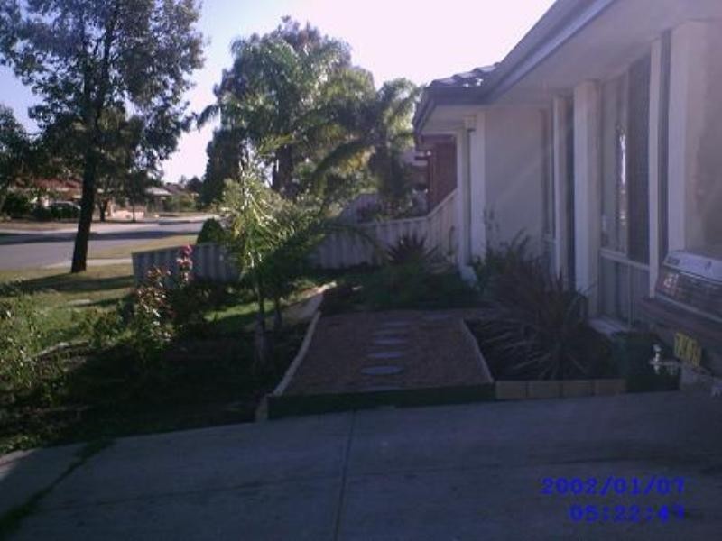 43 Farmer Avenue, Brookdale WA 6112